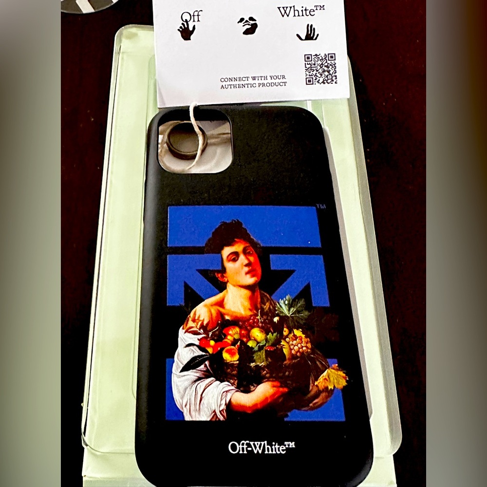 New off white case